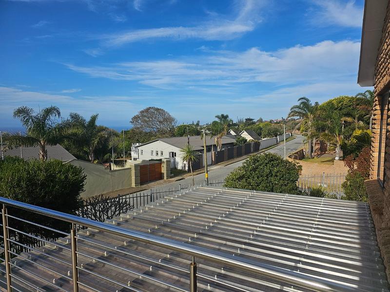 8 Bedroom Property for Sale in Mossel Bay Central Western Cape